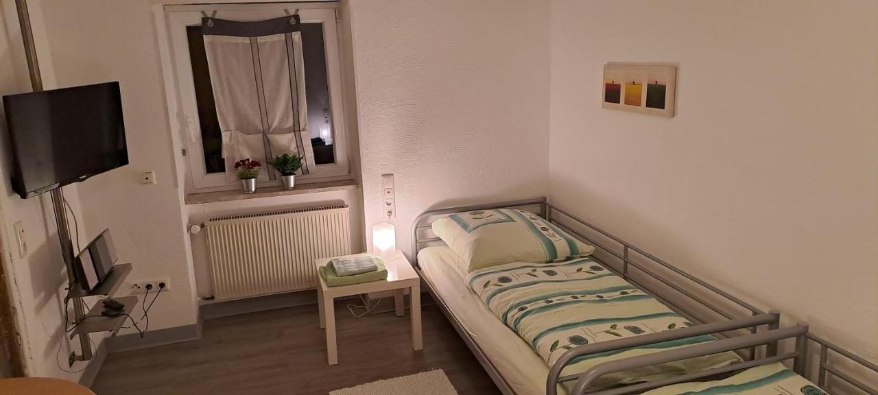 "Baerenhaus" Ferienwohnung Püttlingen Exterior foto